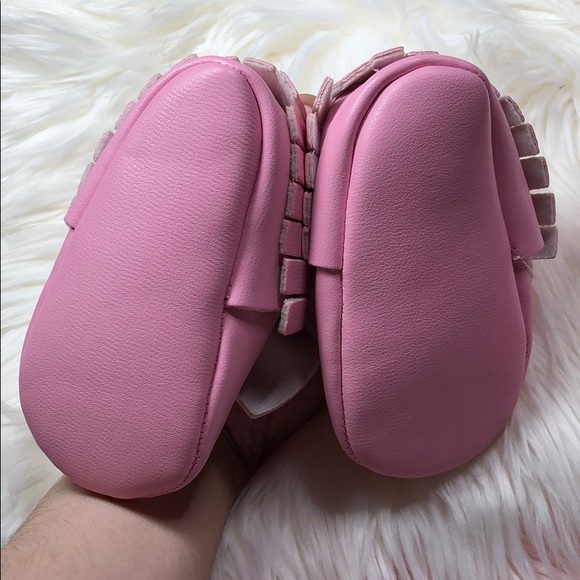 ❣️5 for $25 💕 Girls Pink bow baby soft sole moccasins - Picture 6 of 6
